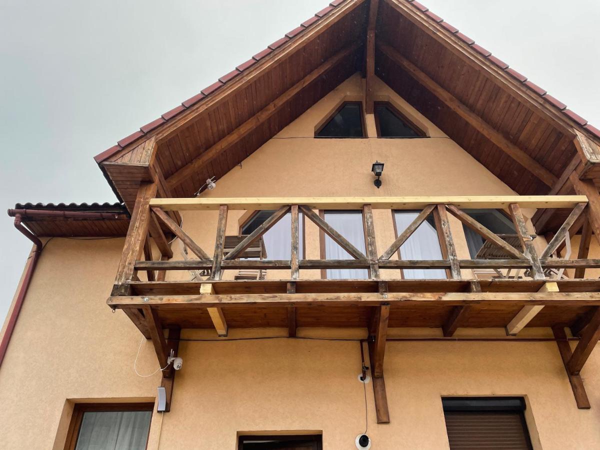 Ferienwohnung Casa Cu Balcon Brașov Exterior foto