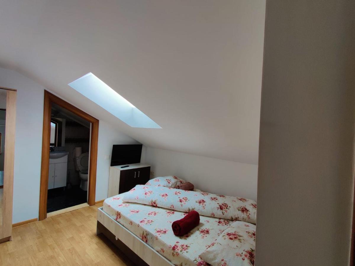 Ferienwohnung Casa Cu Balcon Brașov Exterior foto