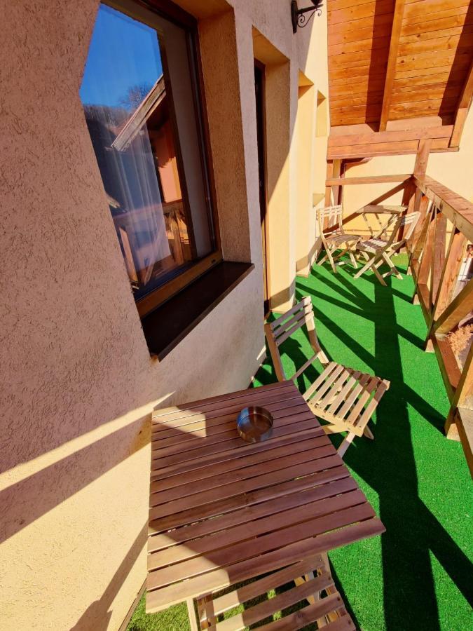 Ferienwohnung Casa Cu Balcon Brașov Exterior foto